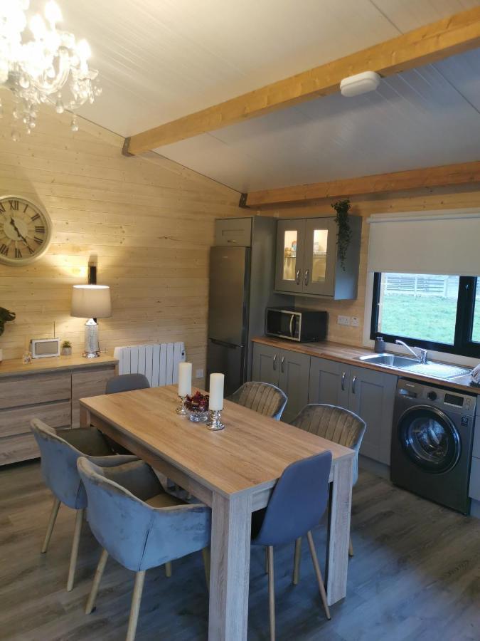 The Lodge Mountain View Log Cabin , Attymass Ballina Boyhollagh المظهر الخارجي الصورة