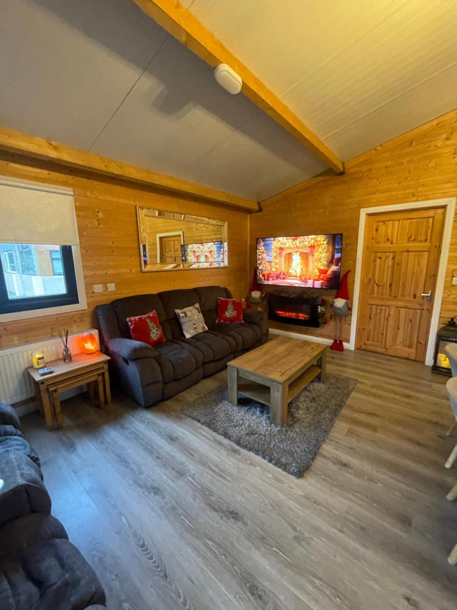 The Lodge Mountain View Log Cabin , Attymass Ballina Boyhollagh المظهر الخارجي الصورة
